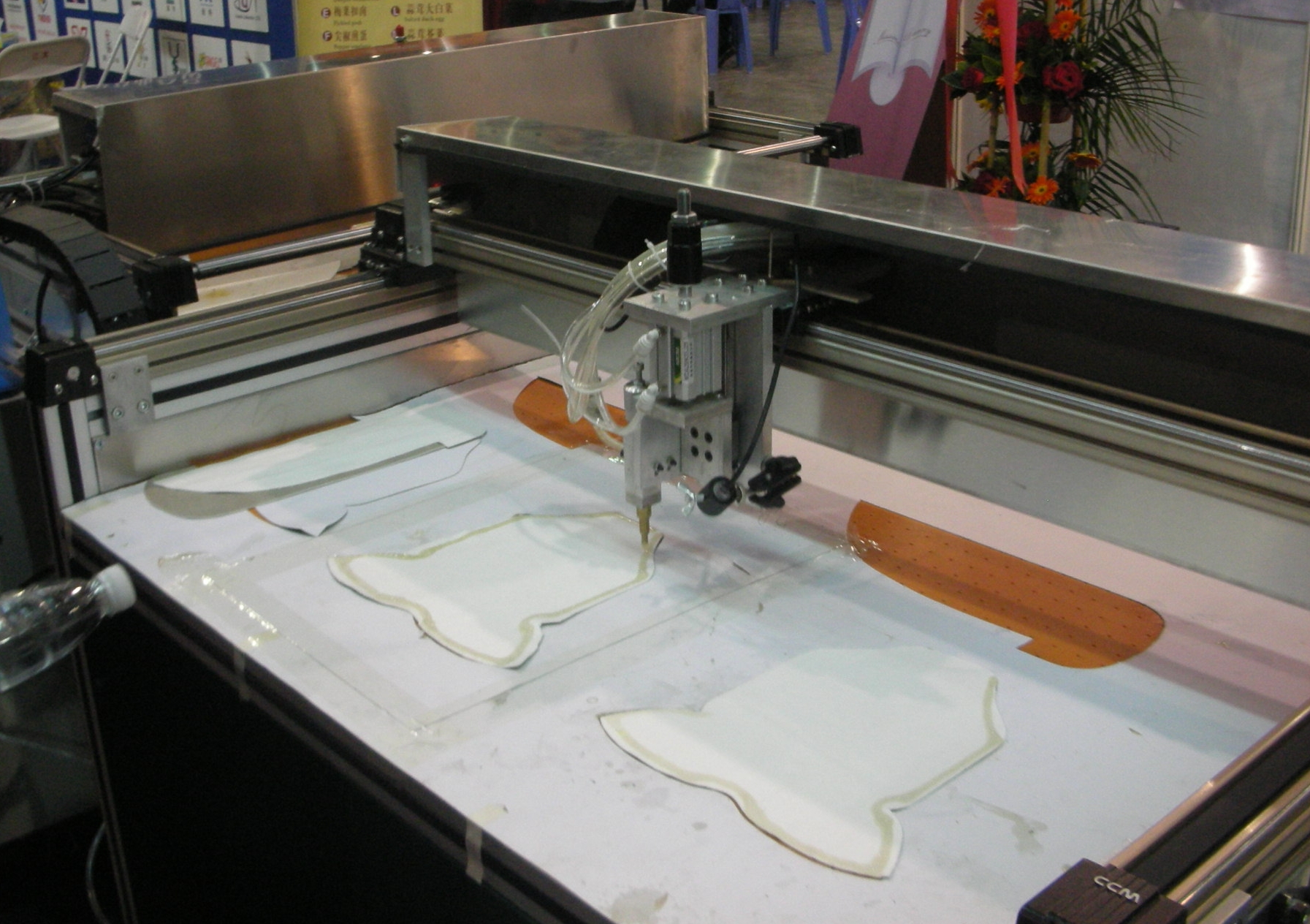 CCM直線驅(qū)動模組在工業(yè)機(jī)器上應(yīng)用二 CCM直線驅(qū)動模組在工業(yè)機(jī)器上應(yīng)用二