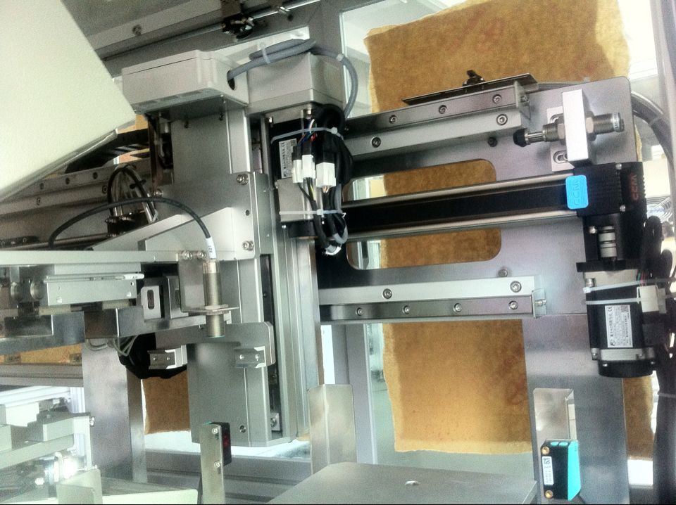 CCM直線驅(qū)動模組在工業(yè)機(jī)器上應(yīng)用二 CCM直線驅(qū)動模組在工業(yè)機(jī)器上應(yīng)用二