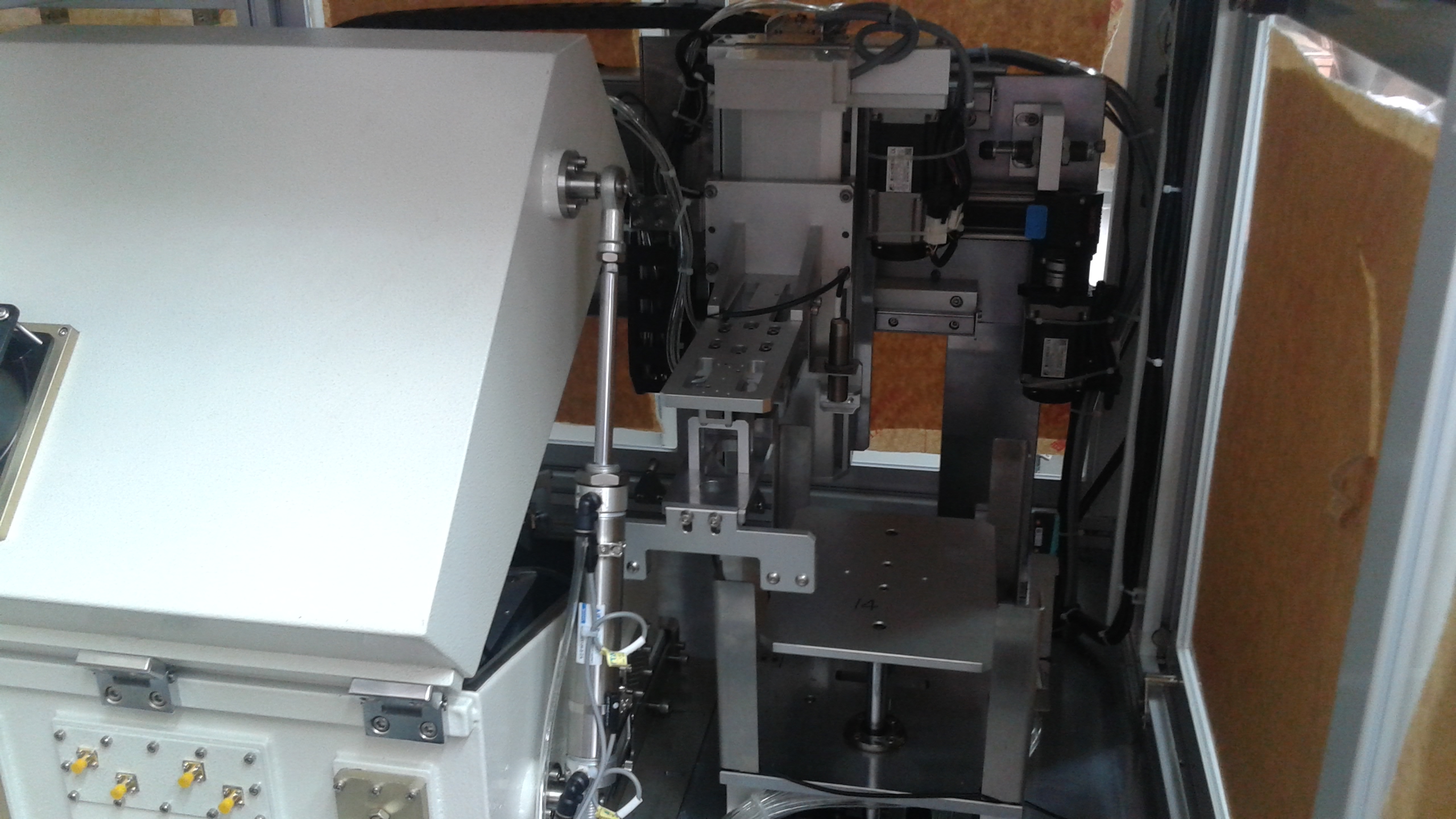 CCM直線驅(qū)動模組在工業(yè)機(jī)器上應(yīng)用四 CCM直線驅(qū)動模組在工業(yè)機(jī)器上應(yīng)用四